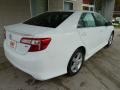 Super White - Camry SE Photo No. 2