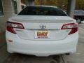 Super White - Camry SE Photo No. 3