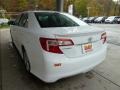 Super White - Camry SE Photo No. 4