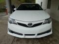 Super White - Camry SE Photo No. 6