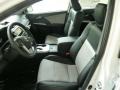 Super White - Camry SE Photo No. 8