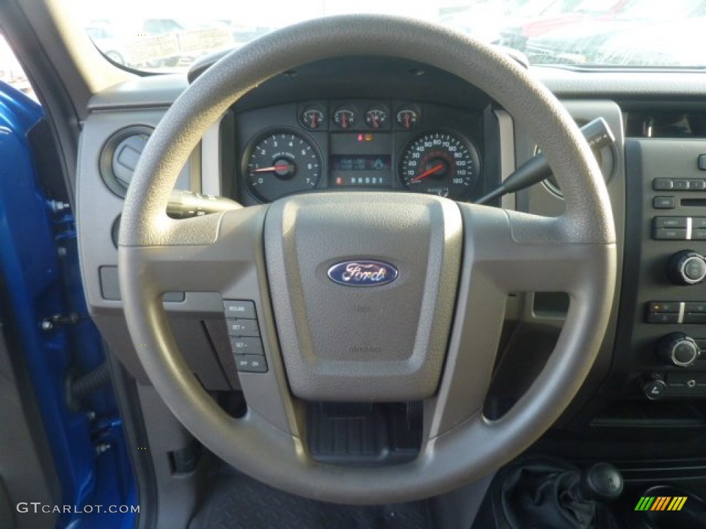 2009 Ford F150 STX SuperCab 4x4 Stone/Medium Stone Steering Wheel Photo #55847914
