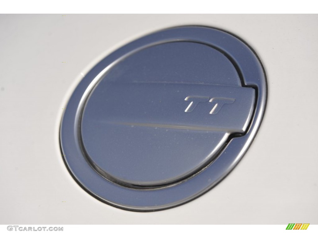2010 Audi TT 2.0 TFSI quattro Roadster Marks and Logos Photo #55847962