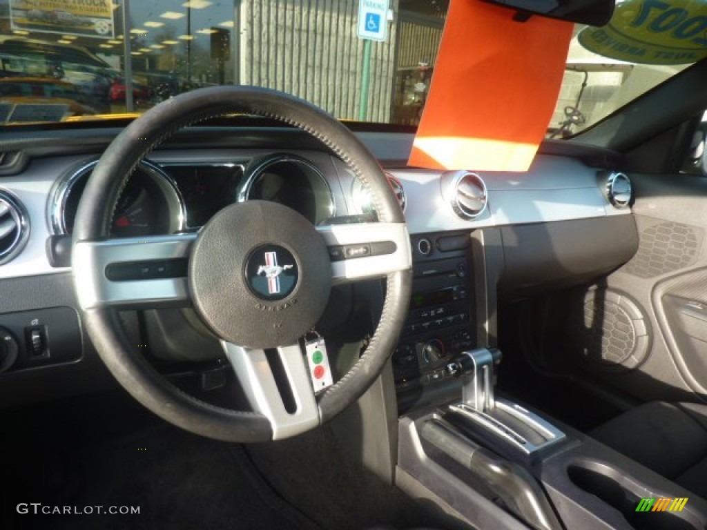 2007 Mustang V6 Premium Coupe - Grabber Orange / Dark Charcoal photo #12