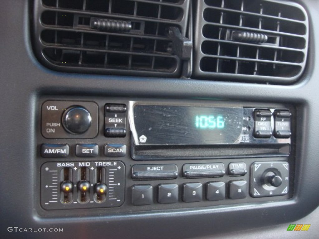 1998 Dodge Dakota Sport Extended Cab 4x4 Audio System Photos