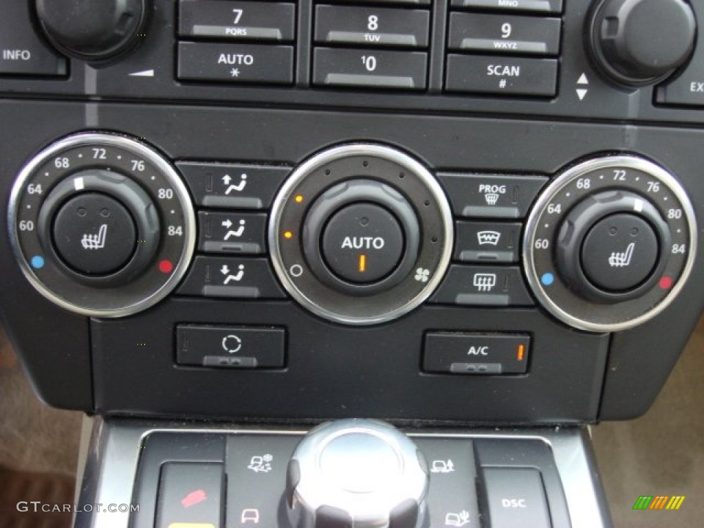 2010 Land Rover LR2 HSE Controls Photo #55851184
