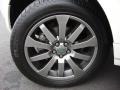 2010 Land Rover LR2 HSE Wheel and Tire Photo