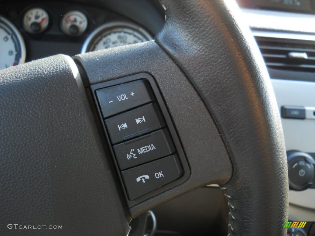 2010 Focus SES Sedan - Sterling Grey Metallic / Charcoal Black photo #9