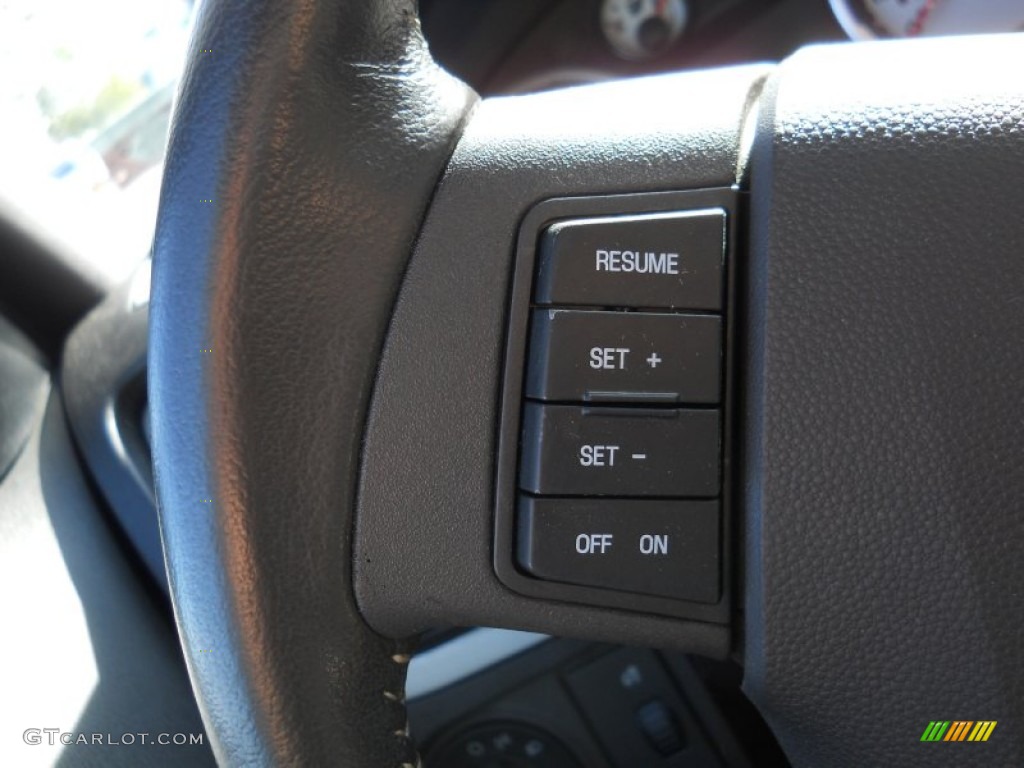 2010 Focus SES Sedan - Sterling Grey Metallic / Charcoal Black photo #23