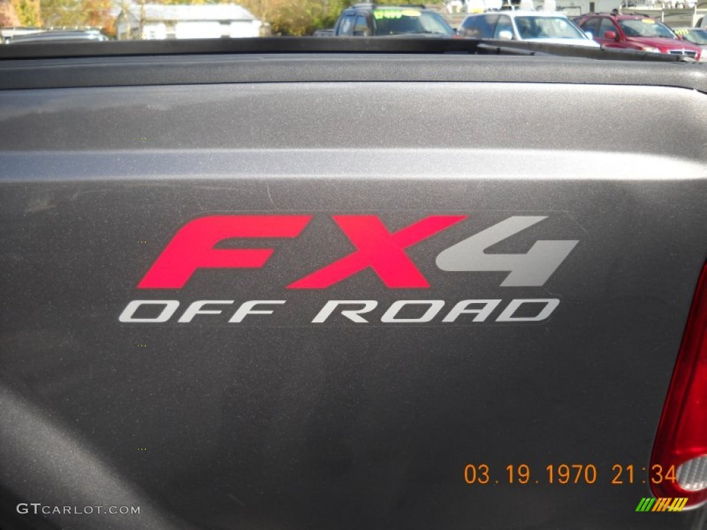 2005 F350 Super Duty FX4 Crew Cab 4x4 - Dark Shadow Grey Metallic / Medium Flint photo #14