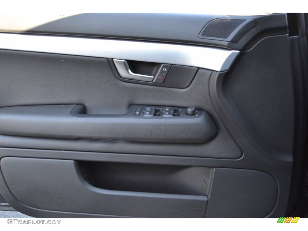 2007 Audi A4 2.0T quattro Sedan Ebony Door Panel Photo #55852681