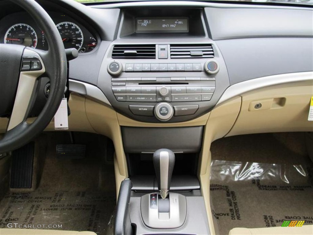 2012 Honda Accord LX Sedan Controls Photo #55853556