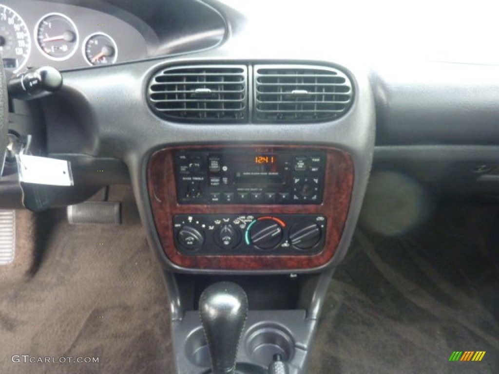 1999 Chrysler Cirrus LXi Controls Photo #55854193