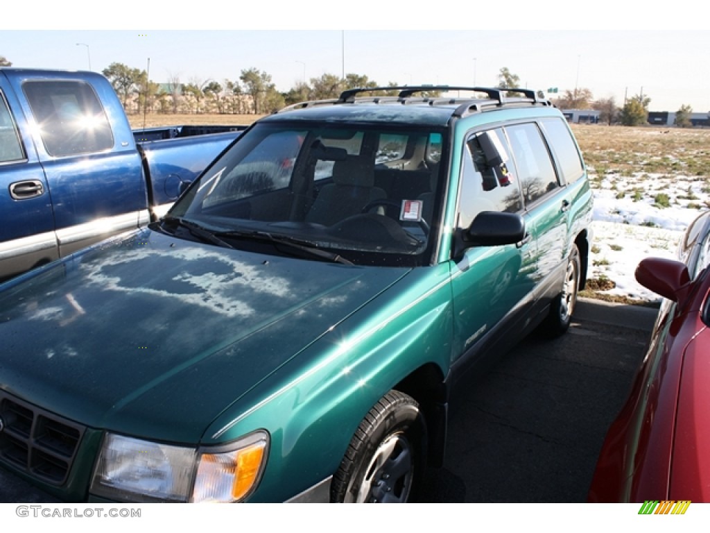 2000 Forester 2.5 L - Arcadia Green / Beige photo #2