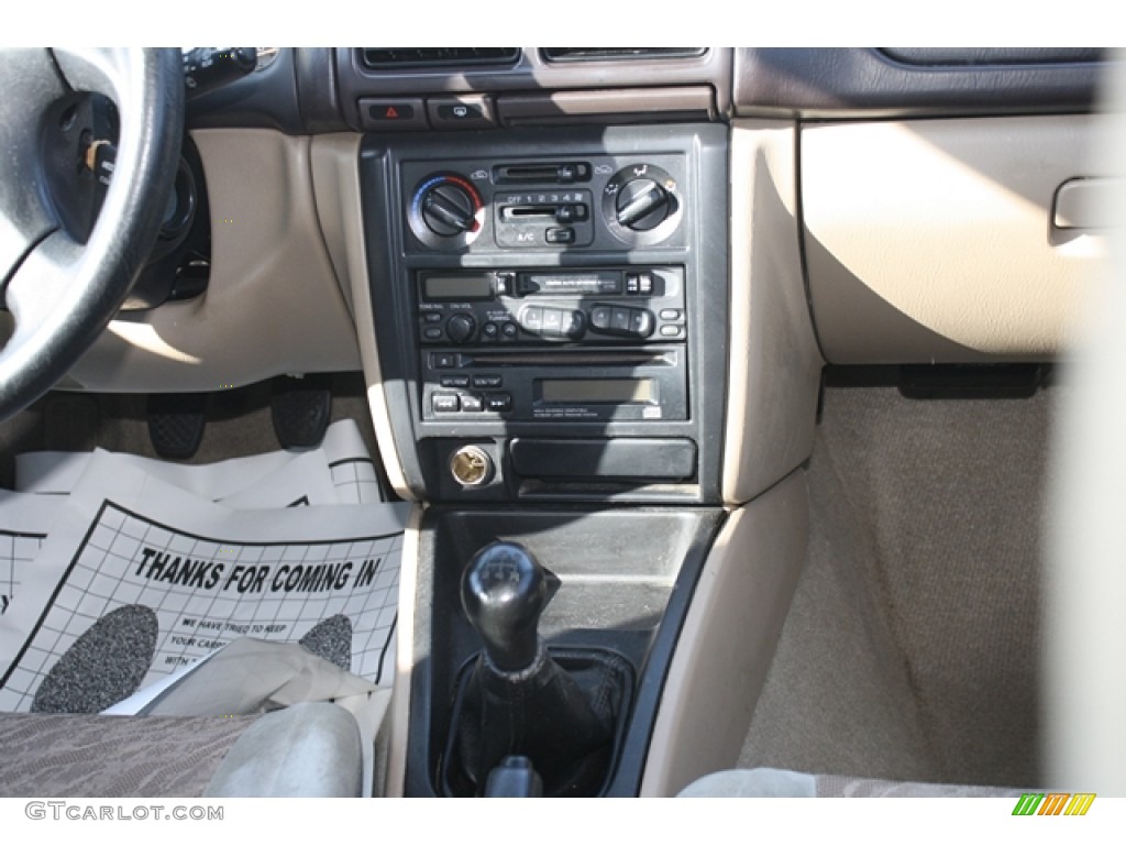 2000 Forester 2.5 L - Arcadia Green / Beige photo #15
