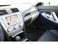 Black - Camry SE V6 Photo No. 6