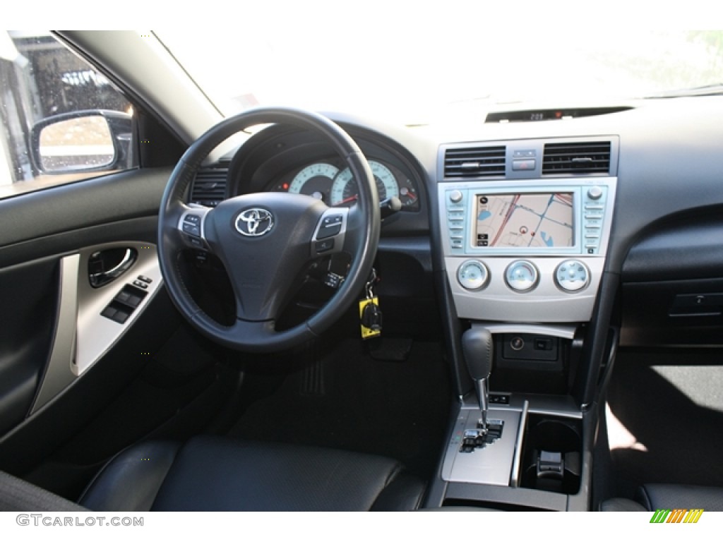 2009 Camry SE V6 - Black / Charcoal photo #13