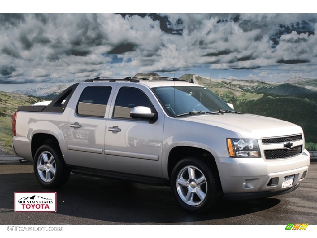 2007 Avalanche LTZ 4WD - Silver Birch Metallic / Ebony photo #1