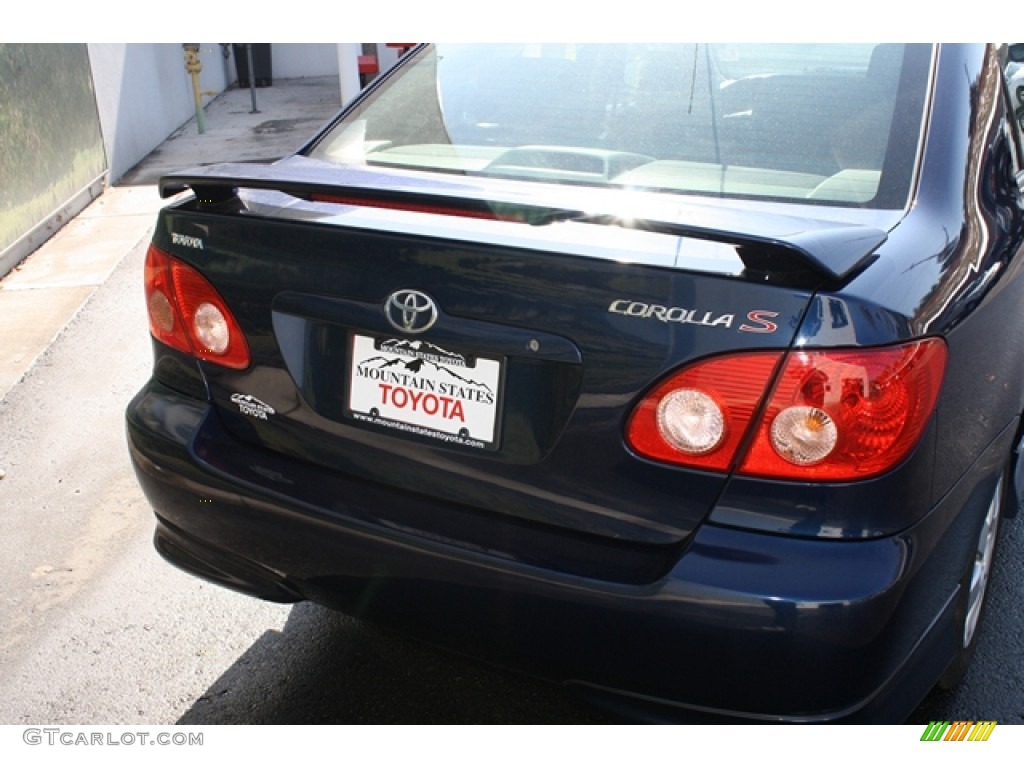 2006 Corolla S - Indigo Ink Pearl / Dark Charcoal photo #17