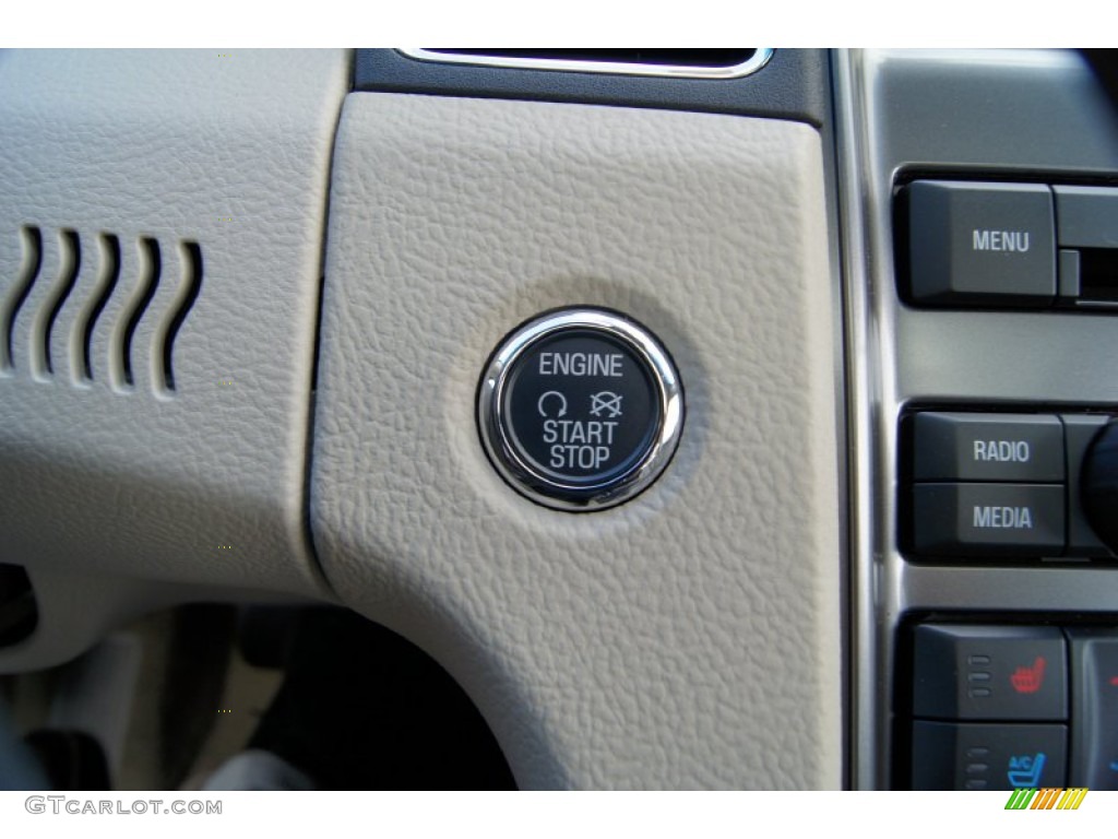 2012 Ford Taurus Limited Controls Photo #55858858