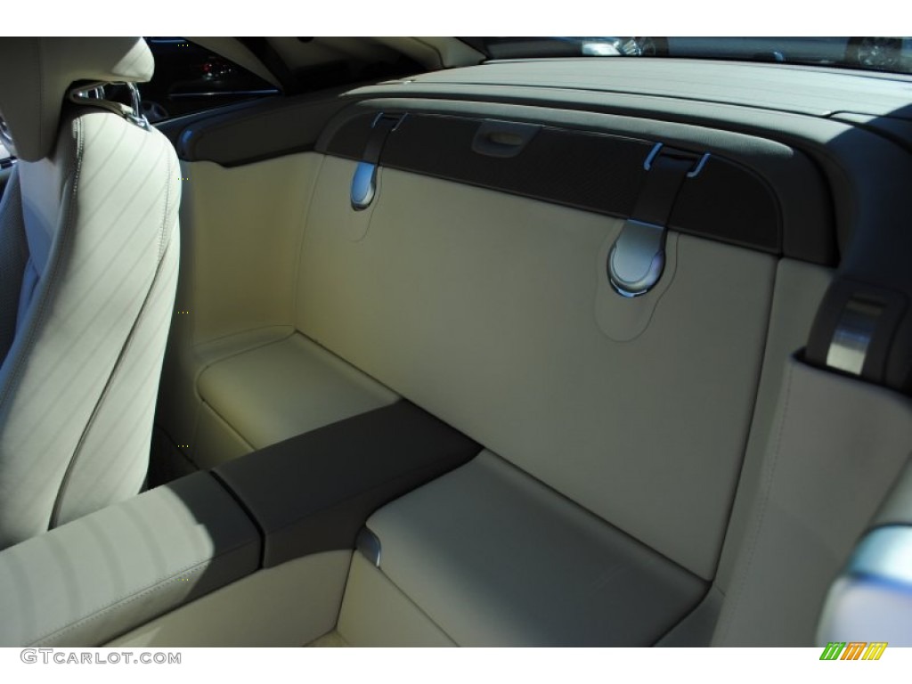 Stone Interior 2009 Mercedes-Benz SL 550 Roadster Photo #55862659