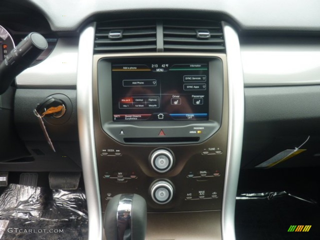 2012 Ford Edge SEL AWD Controls Photo #55864075