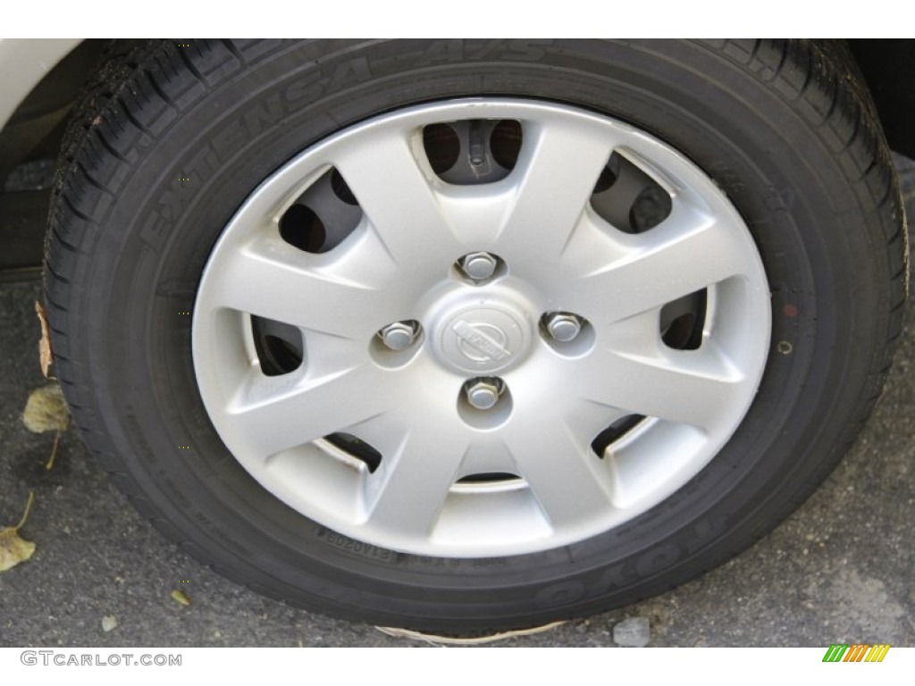 2001 Sentra GXE - Radium Silver / Stone photo #16