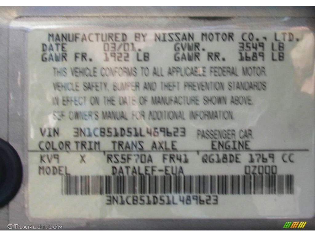 2001 Sentra GXE - Radium Silver / Stone photo #26