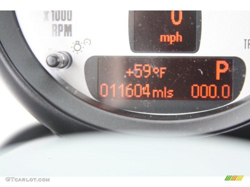 2011 Cooper Hardtop - Interchange Yellow / Carbon Black photo #35