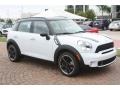 Light White - Cooper S Countryman Photo No. 4