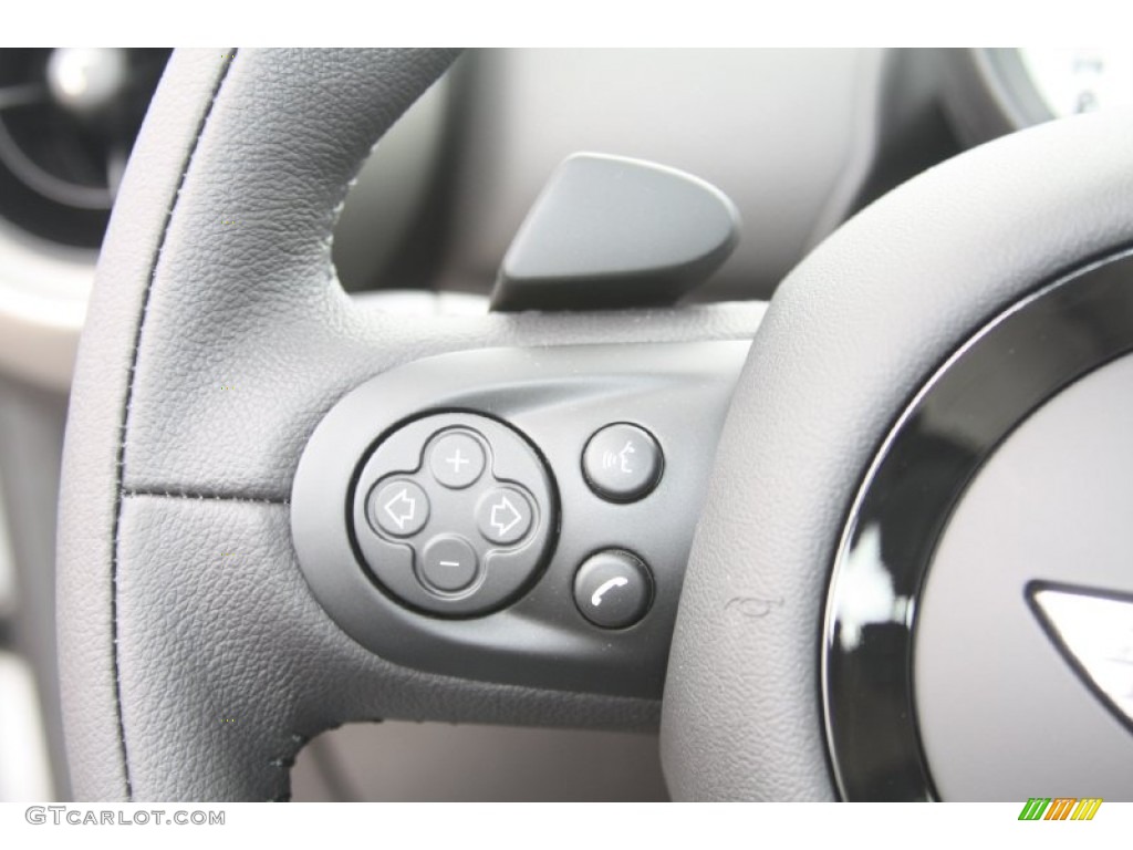2012 Mini Cooper S Countryman Controls Photo #55867952