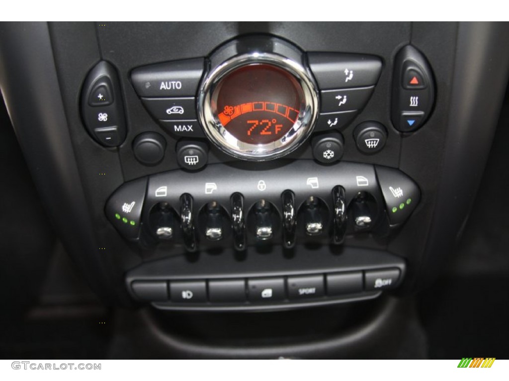 2012 Mini Cooper S Countryman All4 AWD Controls Photo #55868104