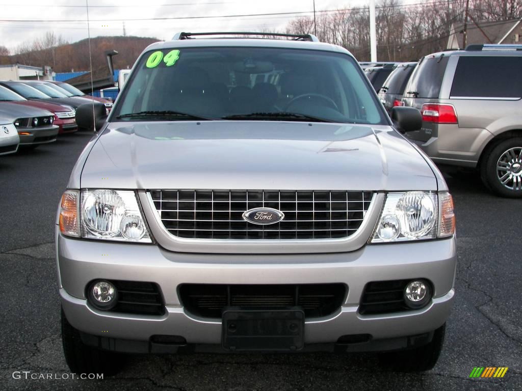 2004 Explorer Limited 4x4 - Silver Birch Metallic / Midnight Grey photo #15