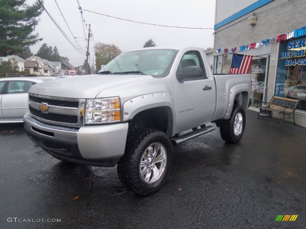 2011 Silverado 1500 LS Regular Cab 4x4 - Sheer Silver Metallic / Dark Titanium photo #2