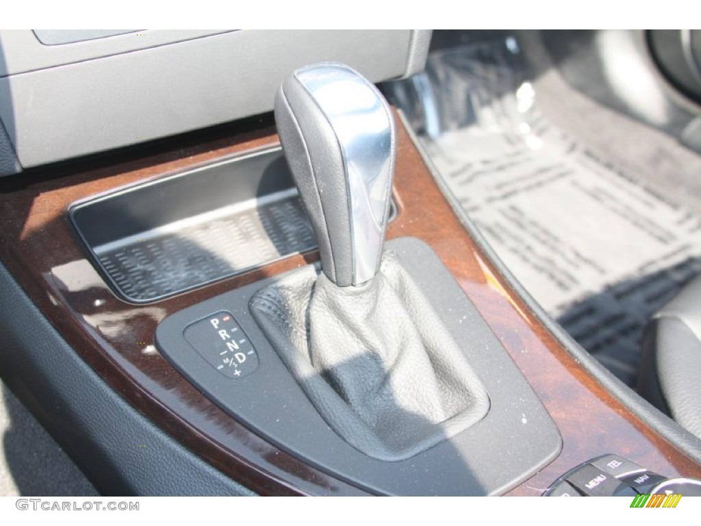 2011 3 Series 328i Convertible - Jet Black / Black photo #18