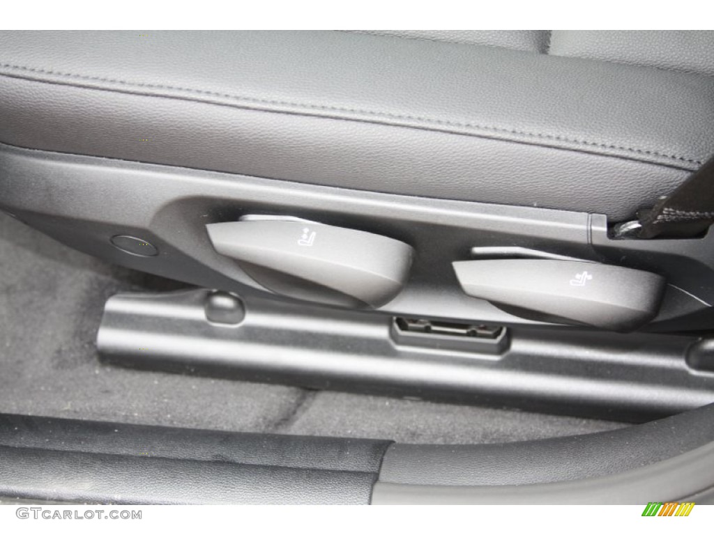 2011 3 Series 328i Sedan - Jet Black / Black Dakota Leather photo #12