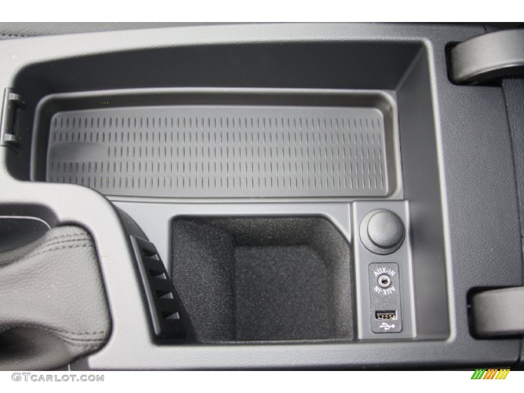 2011 3 Series 328i Sedan - Jet Black / Black Dakota Leather photo #17