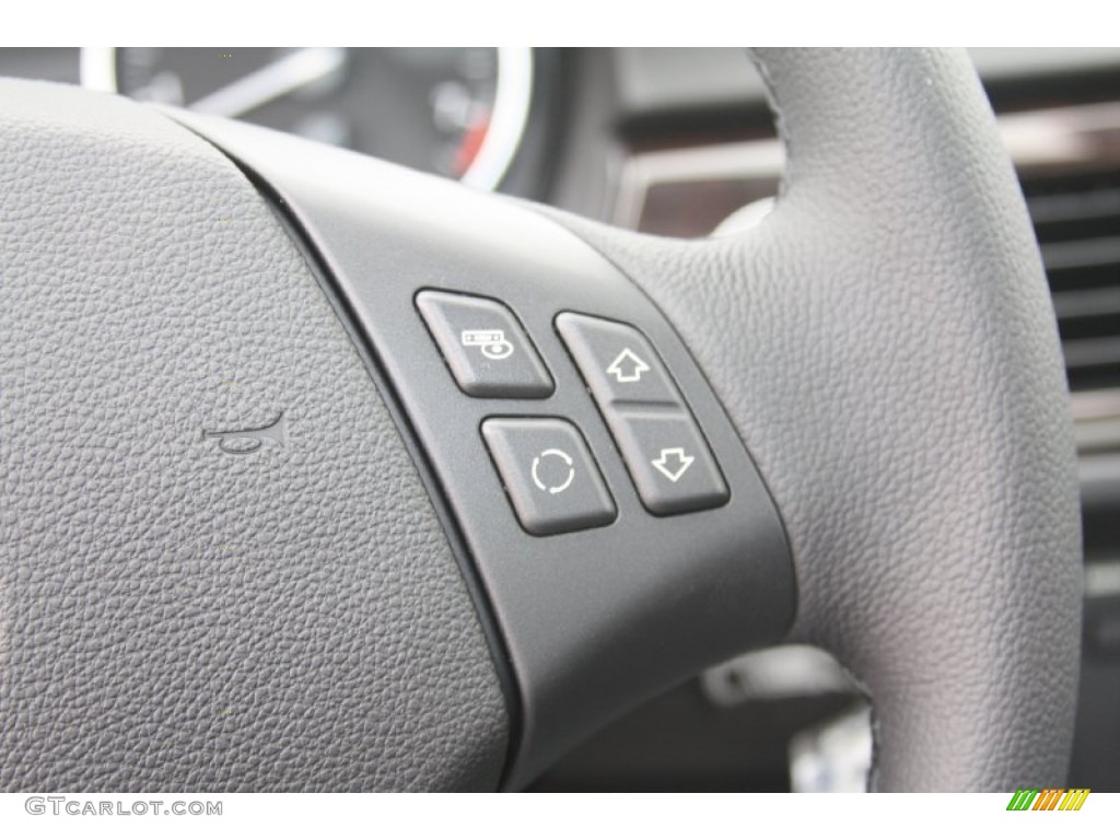 2011 3 Series 328i Sedan - Jet Black / Black Dakota Leather photo #19