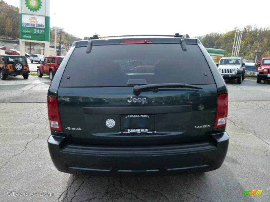 2005 Grand Cherokee Laredo 4x4 - Deep Beryl Green Pearl / Khaki photo #4