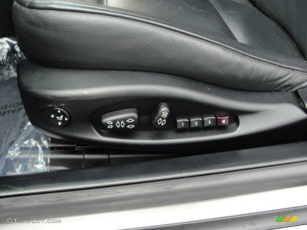 2005 3 Series 325i Convertible - Alpine White / Black photo #24