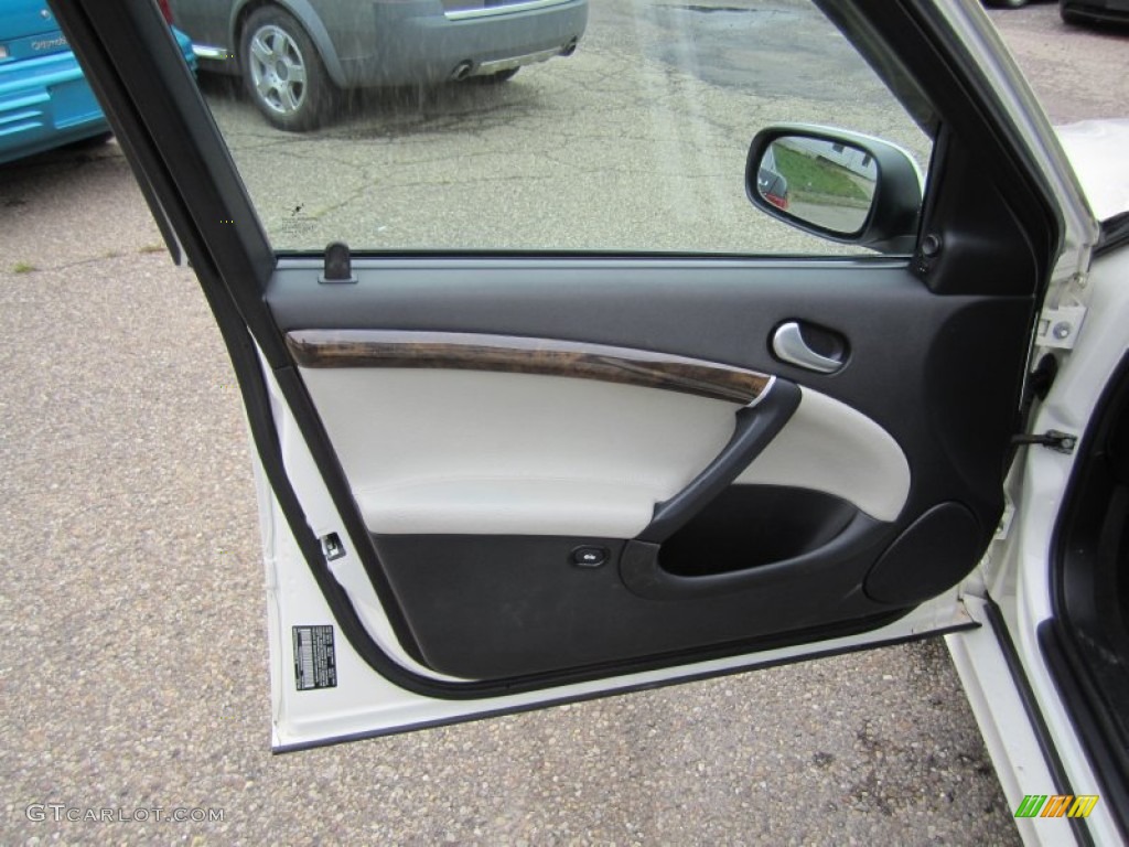 2006 Saab 9-5 2.3T Sport Sedan Parchment Door Panel Photo #55872740