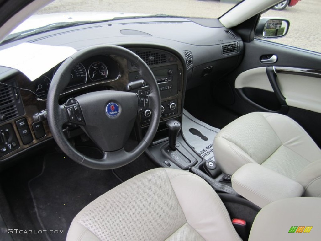 Parchment Interior 2006 Saab 9-5 2.3T Sport Sedan Photo #55872749
