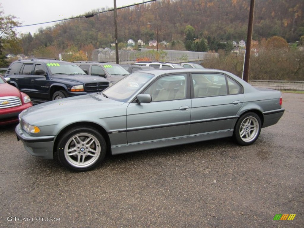 2001 7 Series 740iL Sedan - Glacier Green Metallic / Sand Beige photo #2