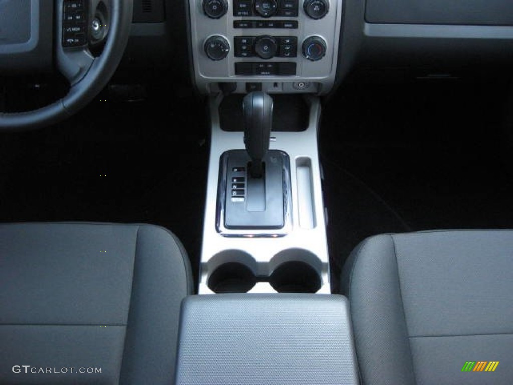 2012 Escape XLT V6 4WD - Ingot Silver Metallic / Charcoal Black photo #25