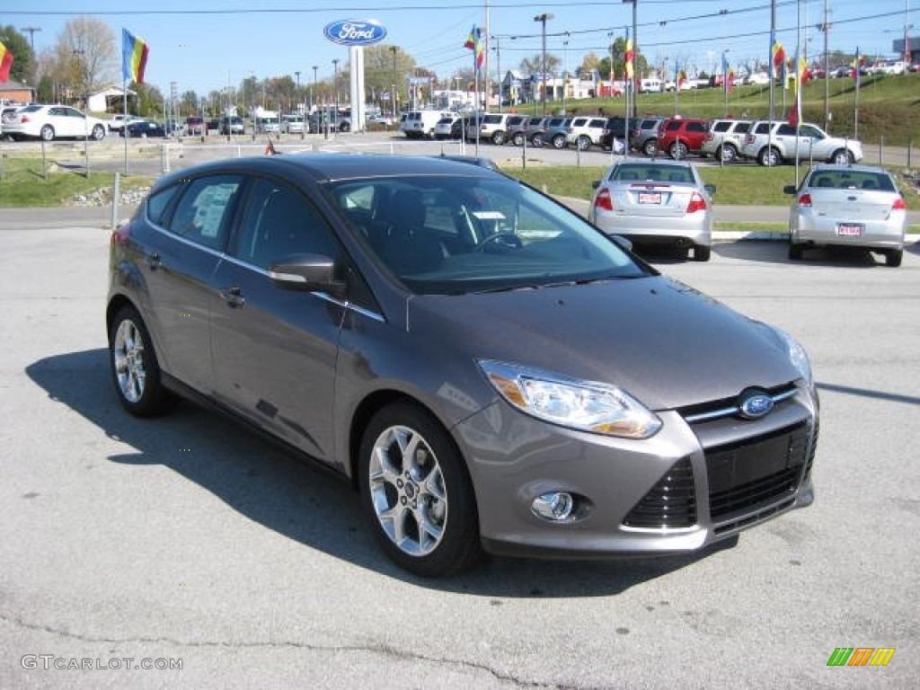 2012 Focus SEL 5-Door - Sterling Grey Metallic / Charcoal Black Leather photo #4