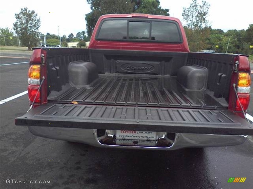 2004 Tacoma Xtracab 4x4 - Impulse Red Pearl / Oak photo #15