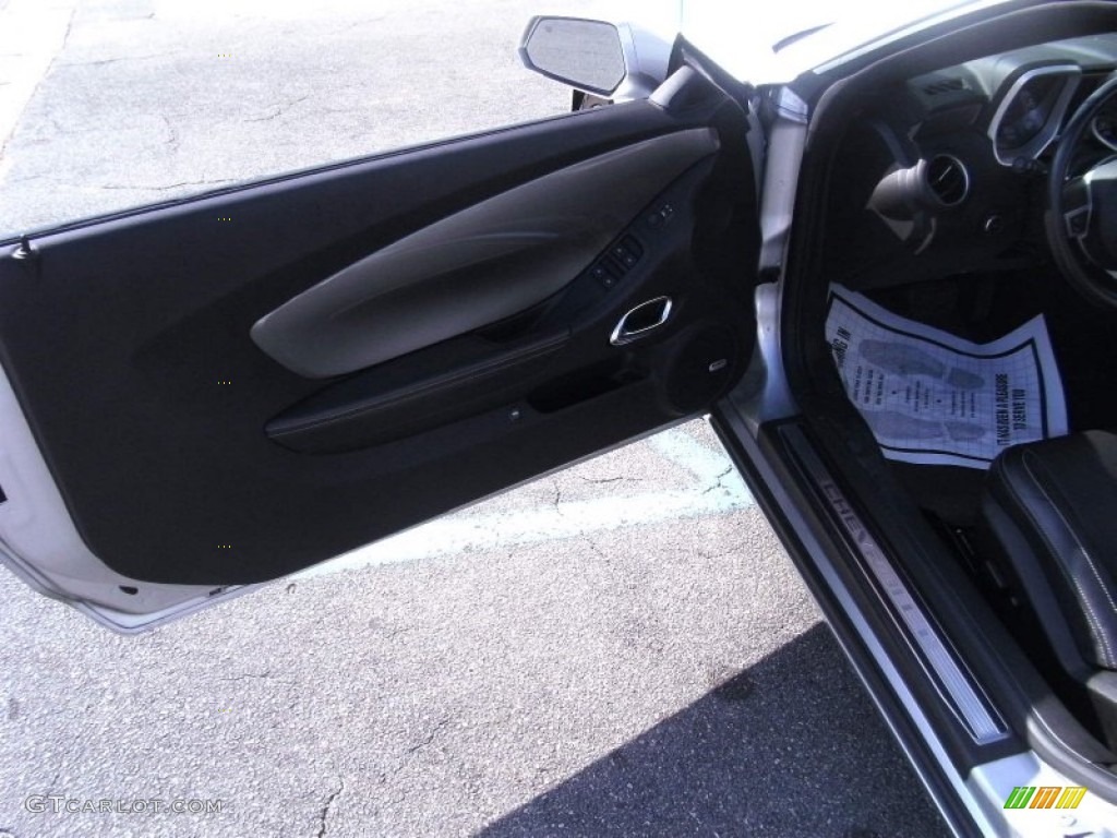 2011 Chevrolet Camaro SS Convertible Black Door Panel Photo #55875505