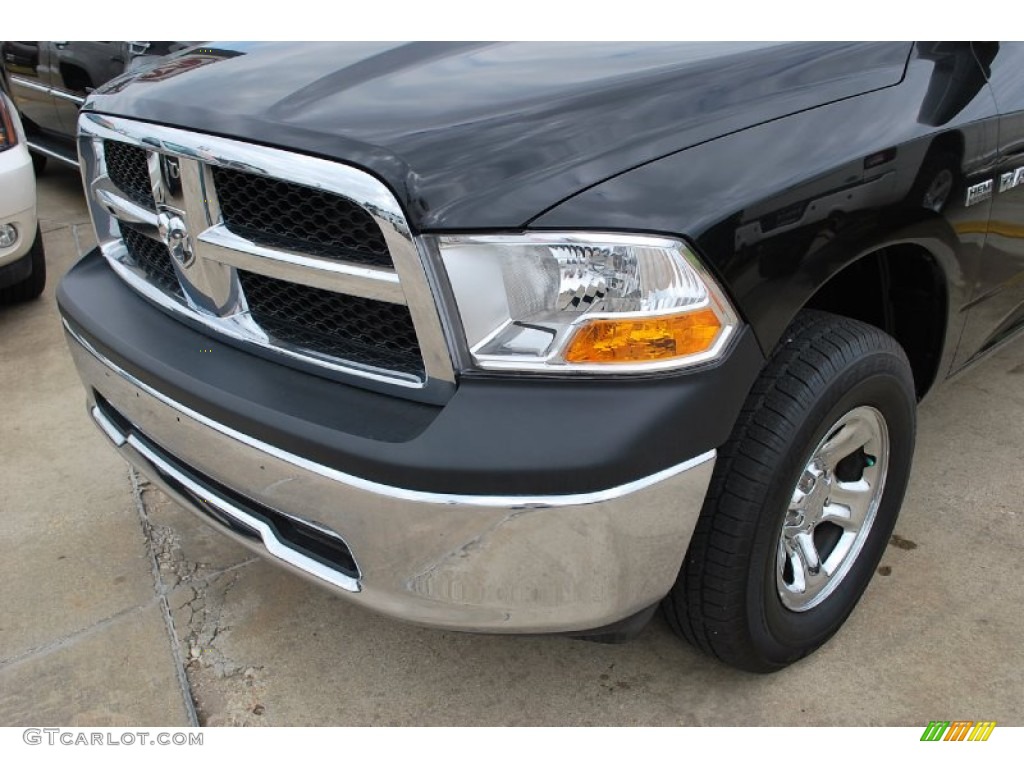 2010 Ram 1500 ST Crew Cab 4x4 - Brilliant Black Crystal Pearl / Dark Slate Gray photo #12