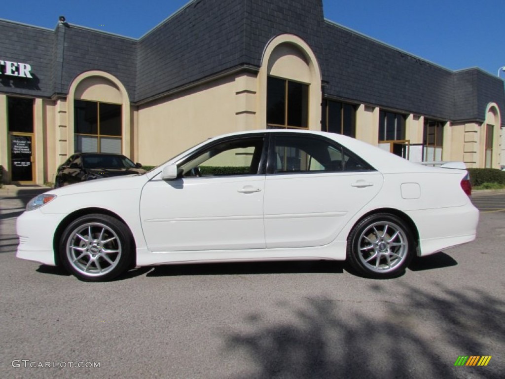 Super White Toyota Camry