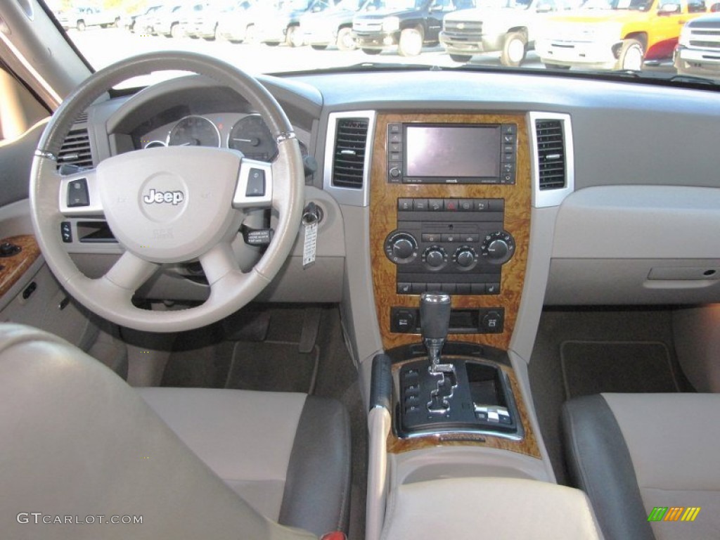 2010 Jeep Grand Cherokee Limited 4x4 Dark Khaki/Light Graystone Dashboard Photo #55879096